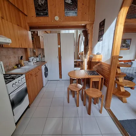 Little Cozy Apartment