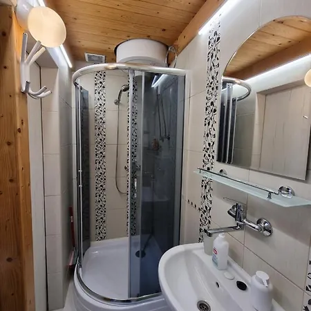 Апартаменты Little Cozy Мишкольц