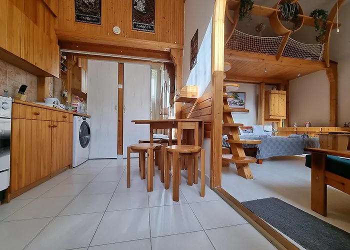 Διαμέρισμα Little Cozy Μίσκολτς
